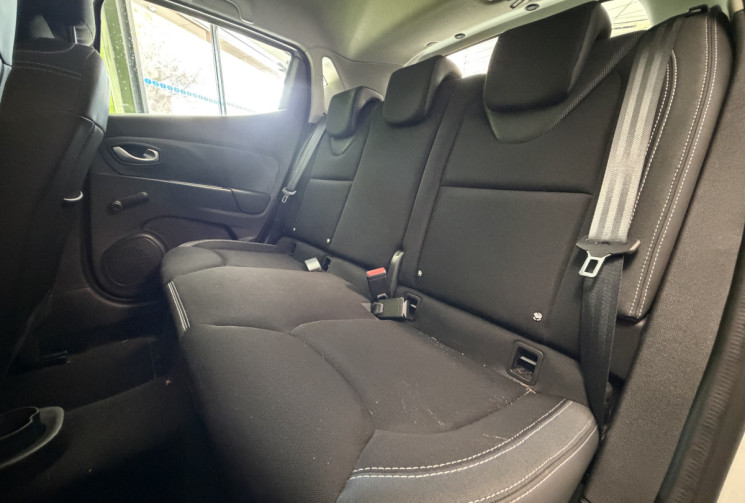 Renault Clio IV 4 1.5 90 CH BUSINESS 5 P / 5 PL