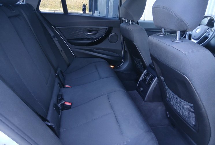 BMW SERIE 3 TOURING LCI 320d 2.0 d 190 cv Lounge