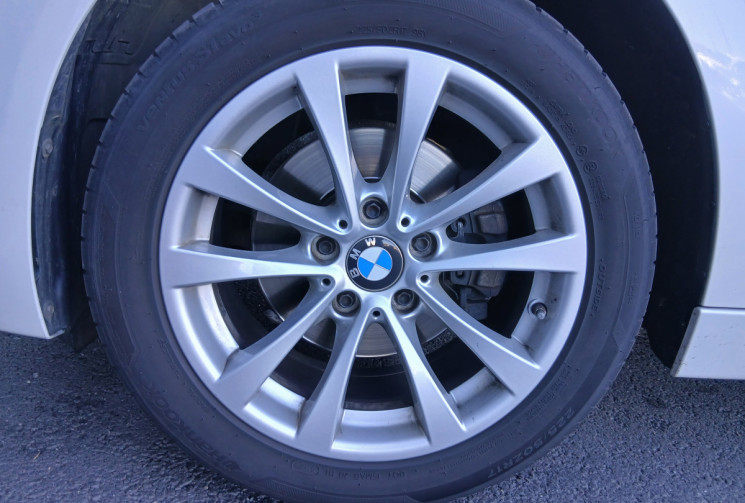 BMW SERIE 3 TOURING LCI 320d 2.0 d 190 cv Lounge