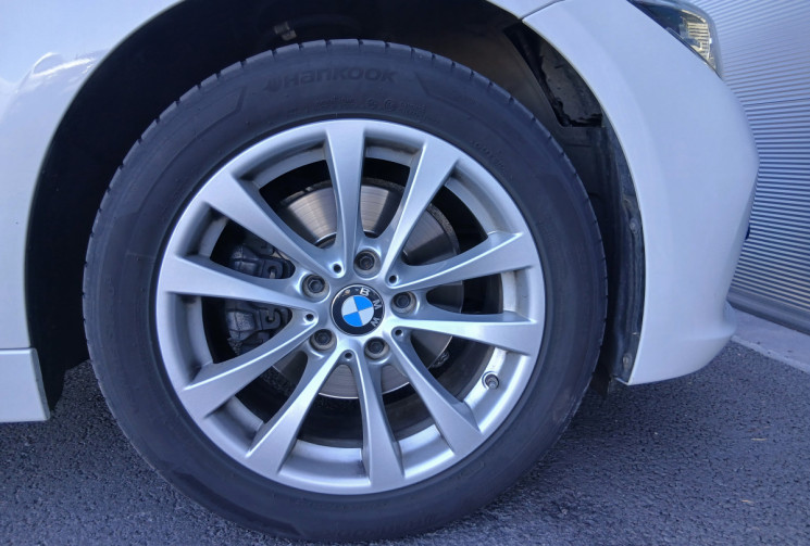 BMW SERIE 3 TOURING LCI 320d 2.0 d 190 cv Lounge