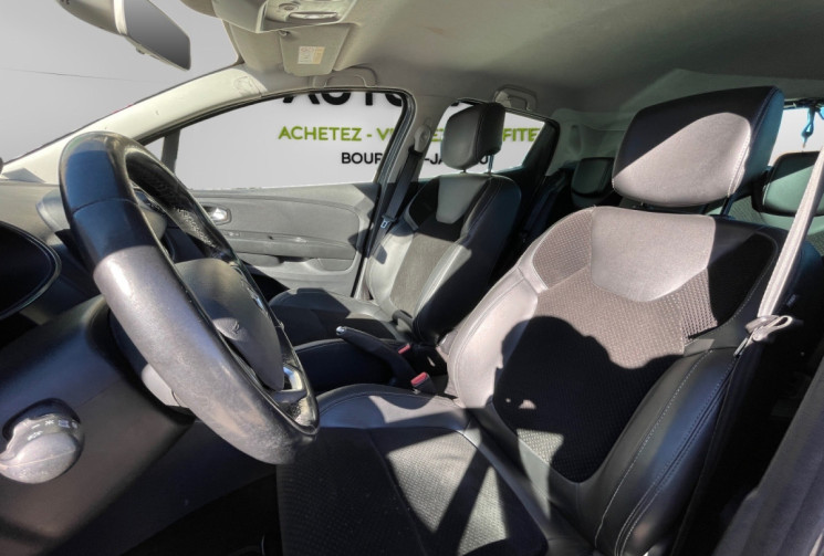 Renault Clio IV 1.2 / 120 CH / CHAINE