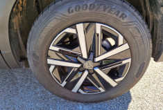 Peugeot 2008 1.2 HYBRID 145 STYLE E-DCS6