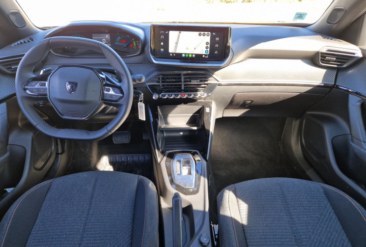 Peugeot 2008 1.2 HYBRID 145 STYLE E-DCS6