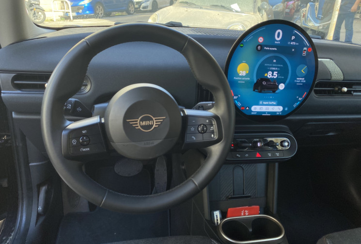 Mini Cooper Cooper C 1.5 i DKG7 156 cv 1ERE MAIN / 17324 KMS