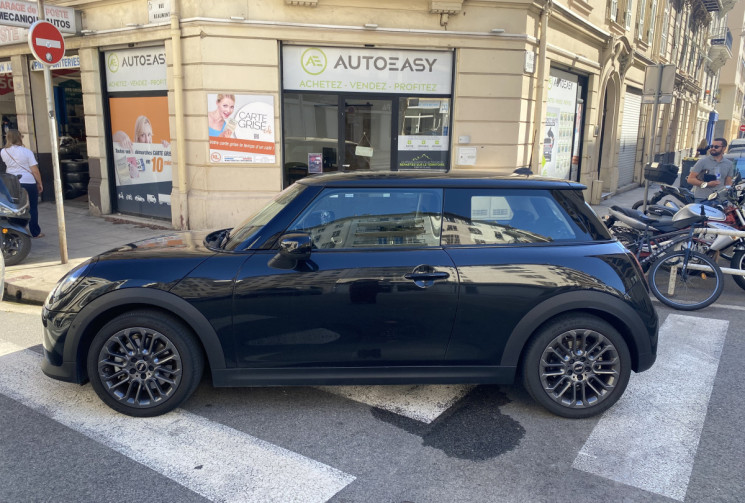 Mini Cooper Cooper C 1.5 i DKG7 156 cv 1ERE MAIN / 17324 KMS
