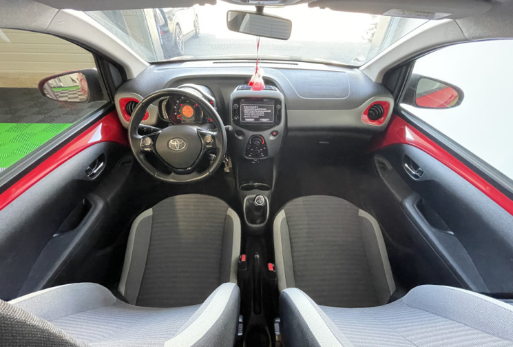 Toyota Aygo 1.0 VVT-i 72ch x-play 5p MY20