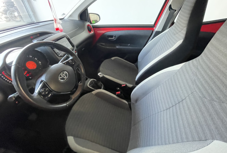 Toyota Aygo 1.0 VVT-i 72ch x-play 5p MY20
