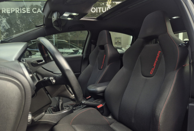 SEAT Leon Cupra 240 2.0 TSI