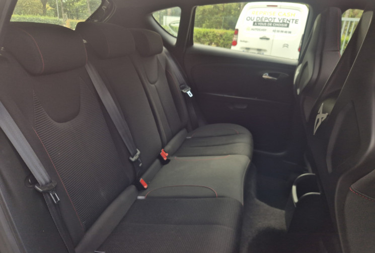 SEAT Leon Cupra 240 2.0 TSI