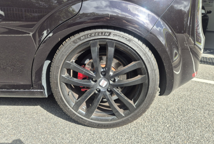 SEAT Leon Cupra 240 2.0 TSI