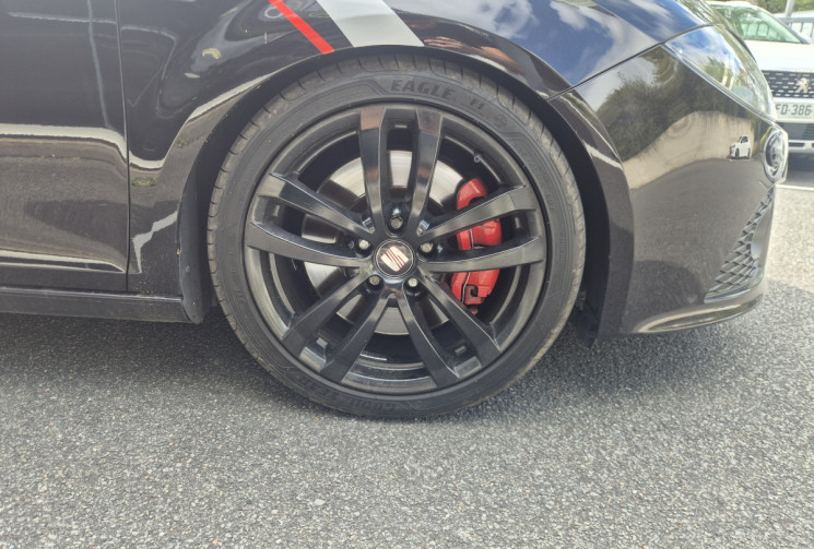 SEAT Leon Cupra 240 2.0 TSI
