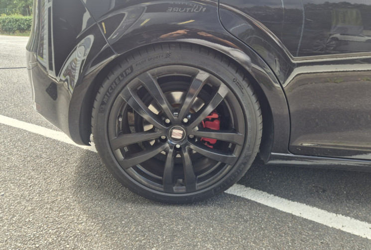 SEAT Leon Cupra 240 2.0 TSI