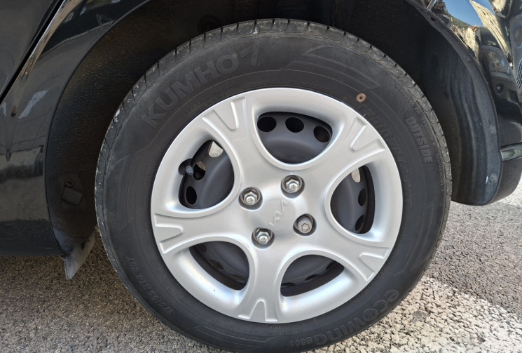 Kia Picanto 1.2 84 ch  Active boite auto 12500 kms 1ere main
