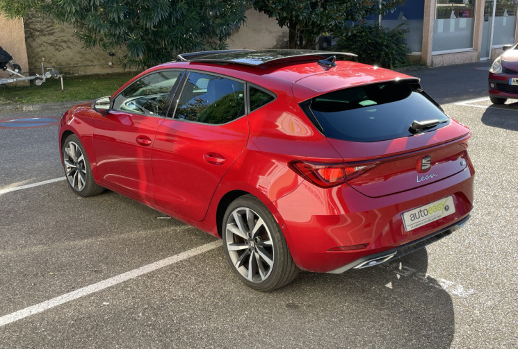 SEAT Leon 1.5 eTSI 150ch FR One DSG7 / Toit Ouvrant / Digital Cockpit / Led d'ambiance 