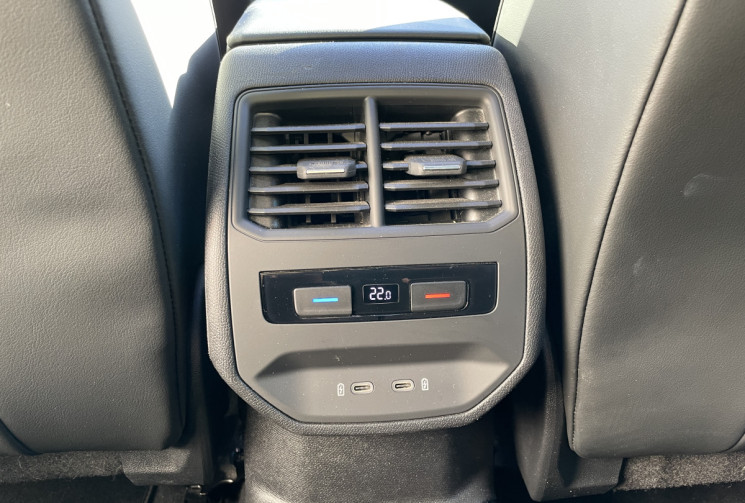 SEAT Leon 1.5 eTSI 150ch FR One DSG7 / Toit Ouvrant / Digital Cockpit / Led d'ambiance 