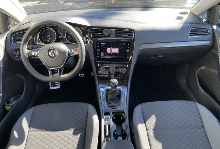 Volkswagen Golf 1.6 TDI 115 ch FAP Connect 
