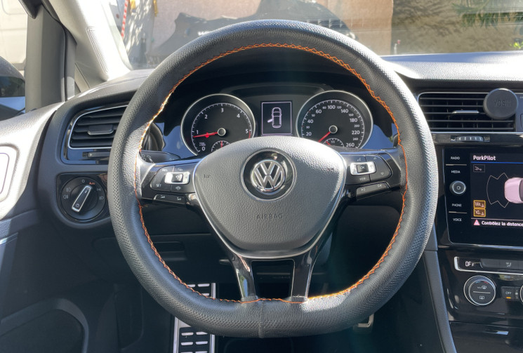 Volkswagen Golf 1.6 TDI 115 ch FAP Connect 