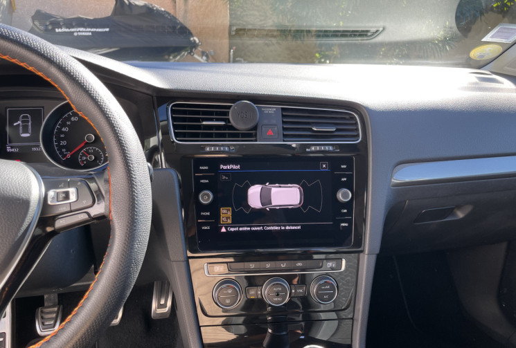 Volkswagen Golf 1.6 TDI 115 ch FAP Connect 