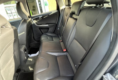 Volvo XC60 2.0 D3 Momentum business 150 cv 4x2 Distribution faite