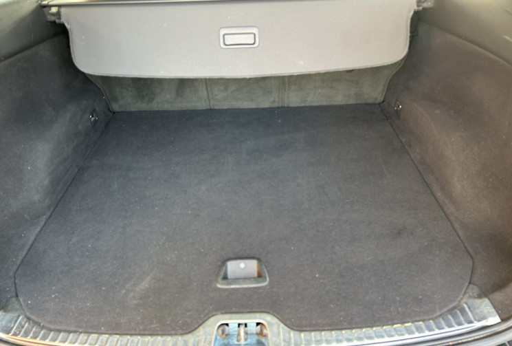 Volvo XC60 2.0 D3 Momentum business 150 cv 4x2 Distribution faite