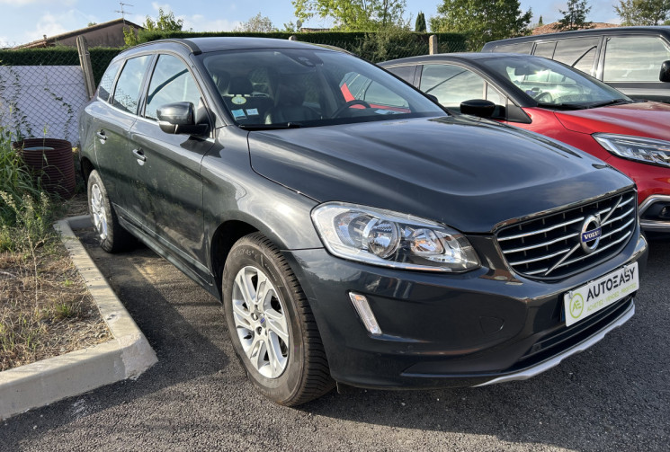Volvo XC60 2.0 D3 Momentum business 150 cv 4x2 Distribution faite