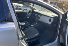 Toyota AURIS Essence/électrique 1.8 Hybrid  136 