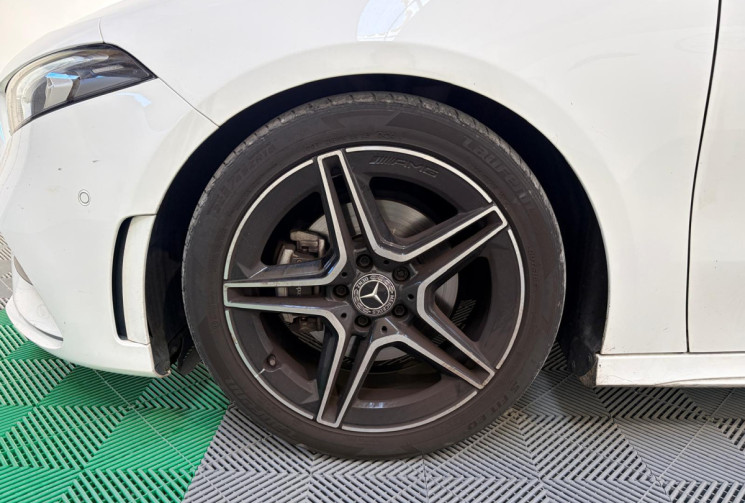 Mercedes Classe A (IV) AMG LINE 180 CDi-TOIT OUVRANT-FRANCAISE-ENTRETIEN OK-BOITE AUTO