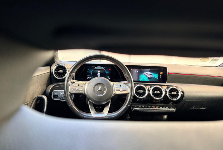 Mercedes Classe A (IV) AMG LINE 180 CDi-TOIT OUVRANT-FRANCAISE-ENTRETIEN OK-BOITE AUTO