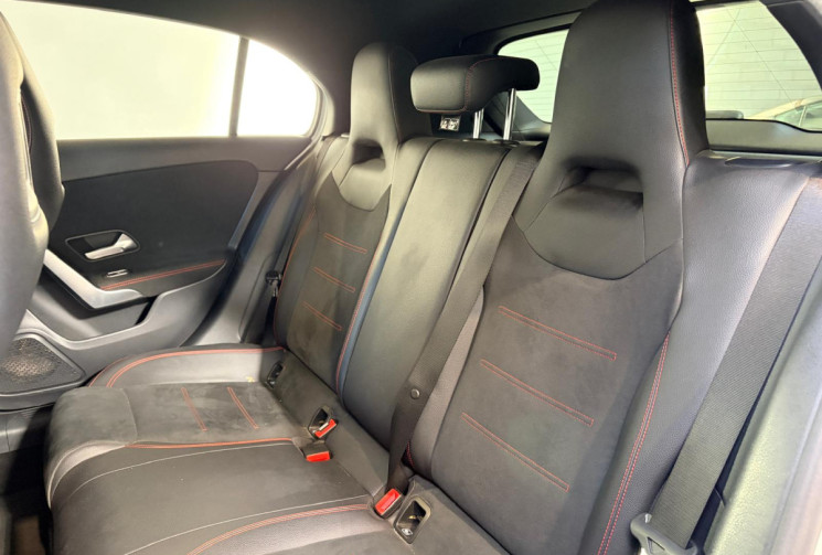 Mercedes Classe A (IV) AMG LINE 180 CDi-TOIT OUVRANT-FRANCAISE-ENTRETIEN OK-BOITE AUTO