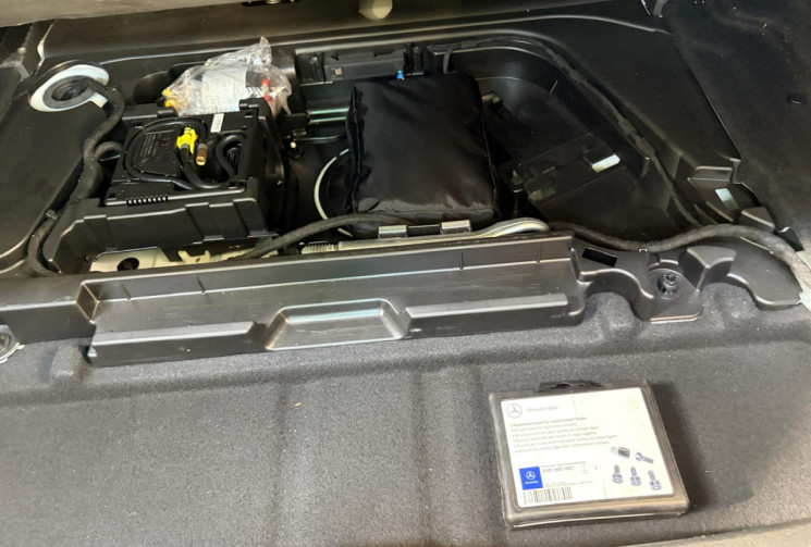 Mercedes Classe A (IV) AMG LINE 180 CDi-TOIT OUVRANT-FRANCAISE-ENTRETIEN OK-BOITE AUTO