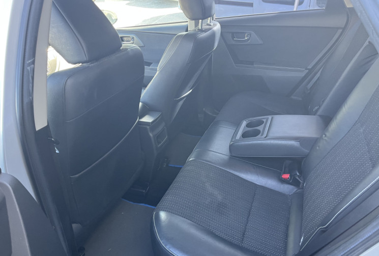 Toyota AURIS Essence/électrique 1.8 Hybrid  136 