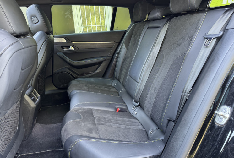 Peugeot 508 SW PSE 360 e-EAT8 HYBRID4 / Toit ouvrant / Focal / Full Options / Entretien complet