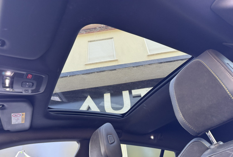 Peugeot 508 SW PSE 360 e-EAT8 HYBRID4 / Toit ouvrant / Focal / Full Options / Entretien complet