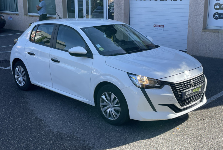 Peugeot 208 1.5 BlueHDI 100 ch / Suivi Complet Peugeot / Courroie de distribution changé Peugeot 