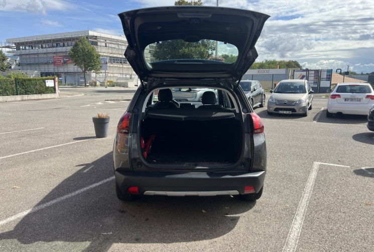 Peugeot 2008 ALLURE Pure Tech 110 EAT6 / 1ére main / Courroie distribution OK
