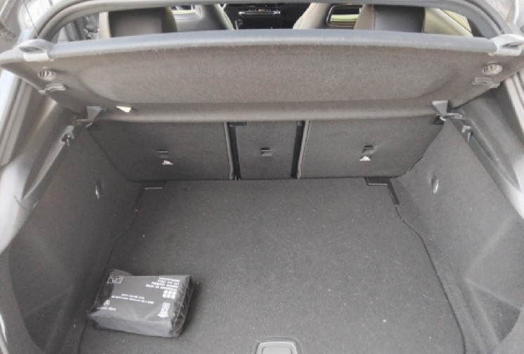 Mercedes Classe A 200 d 8G-DCT AMG Line - Suivi Mercedes - Toit Ouvrant 