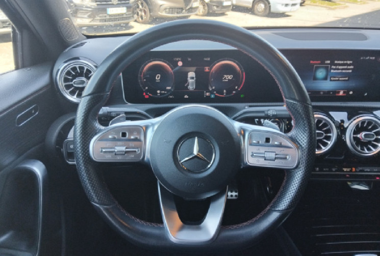 Mercedes Classe A 200 d 8G-DCT AMG Line - Suivi Mercedes - Toit Ouvrant 