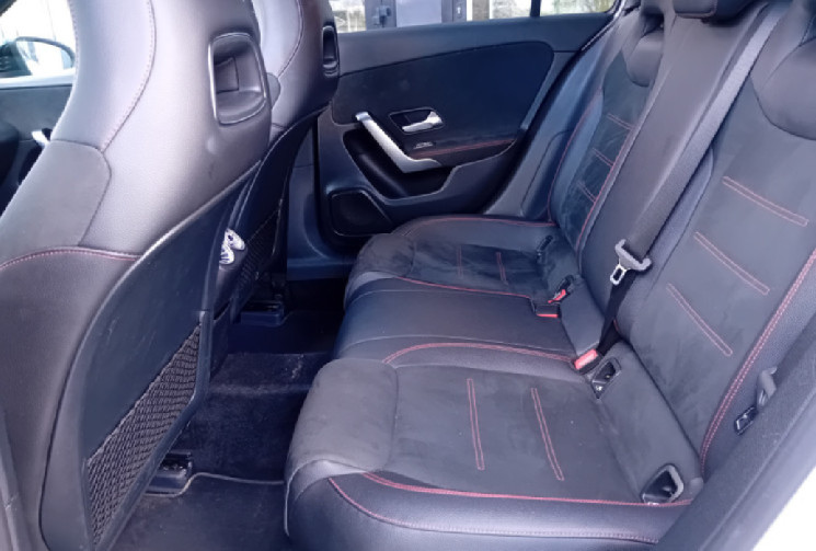 Mercedes Classe A 200 d 8G-DCT AMG Line - Suivi Mercedes - Toit Ouvrant 