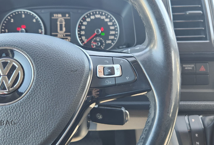 Volkswagen Transporter T6  2.0 TDI 140 DSG7 / TRES BON ÉTAT / ENTRETIEN A JOUR 