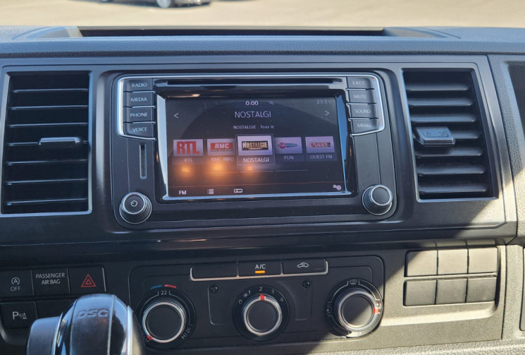Volkswagen Transporter T6  2.0 TDI 140 DSG7 / TRES BON ÉTAT / ENTRETIEN A JOUR / GARANTIE 12 MOIS 