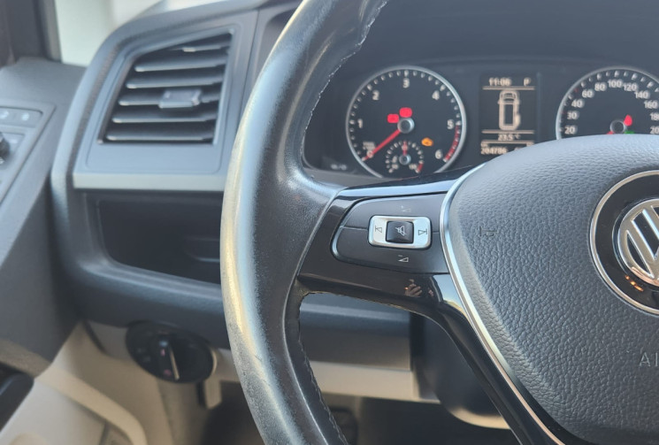 Volkswagen Transporter T6  2.0 TDI 140 DSG7 / TRES BON ÉTAT / ENTRETIEN A JOUR / GARANTIE 12 MOIS 