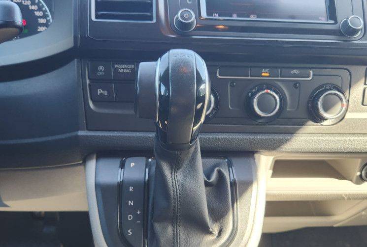 Volkswagen Transporter T6  2.0 TDI 140 DSG7 / TRES BON ÉTAT / ENTRETIEN A JOUR / GARANTIE 12 MOIS 