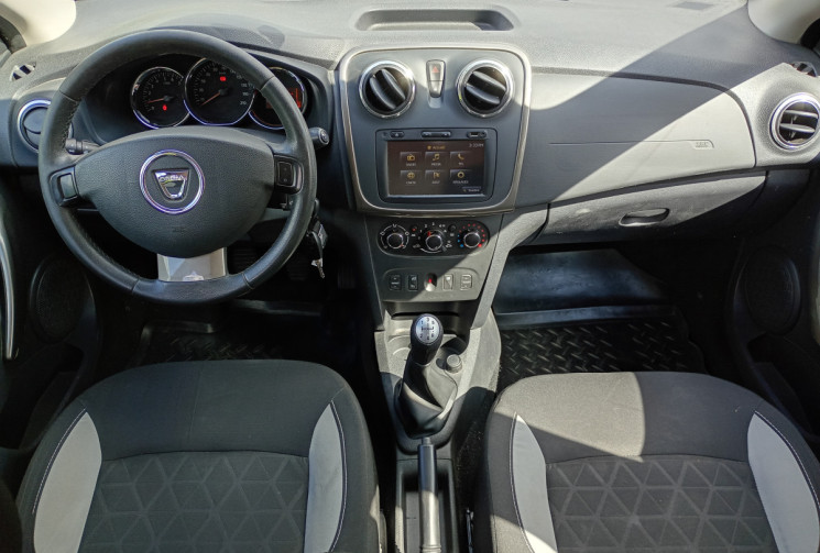 Dacia Sandero  Stepway 1.5 dCi eco2 90 ch // Kit Distrib OK