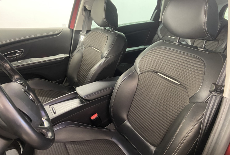 Renault GRAND SCENIC 1.6 dci 130 intens 7 PLACES