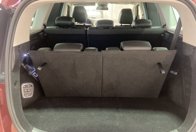 Renault GRAND SCENIC 1.6 dci 130 intens 7 PLACES