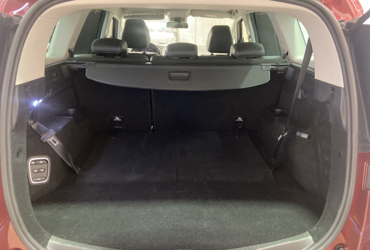 Renault GRAND SCENIC 1.6 dci 130 intens 7 PLACES