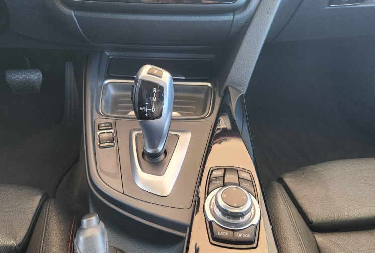 BMW Série 4  420 2.0 184  / BOITE AUTO  / FINITON SPORT / GARANTIE 12 MOIS