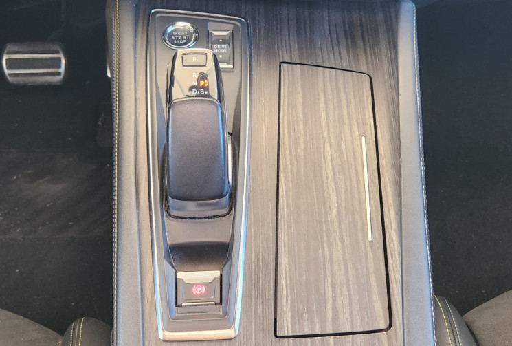 Peugeot 508  SW 1.6 360 Hybrid4 4WD EAT8  PSE  200 - GARANTIE 12 MOIS - 