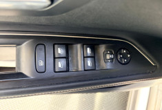 Peugeot 5008 HDI - GT 180 CV -EAT 6-TOIT OUVRANT + ATTELAGE