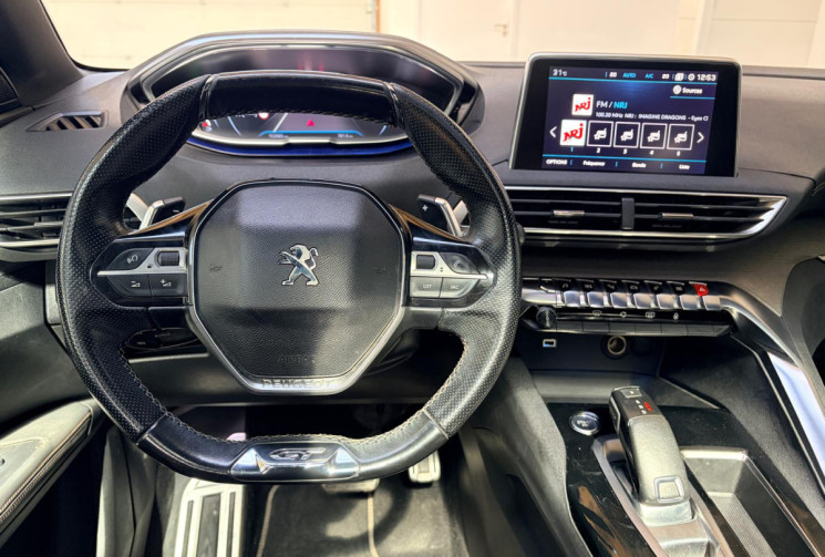 Peugeot 5008 HDI - GT 180 CV -EAT 6-TOIT OUVRANT + ATTELAGE